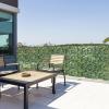 Giantex Artificial Faux Ivy Privacy Fence, 118″x59″ Artificial Hedge Faux Ivy Vine Leaf Greenery Wall Screen, Decorative Trellis Fence Covering for Outdoor Porch Garden Patio(95”x59″)
